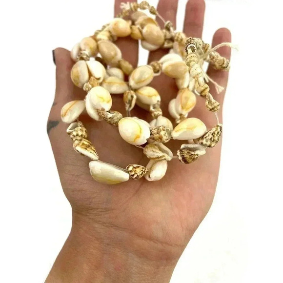 VTG Cowrie Shells Natural Seashells Beaded Long Necklace Handmade 36" - Picture 5 of 9
